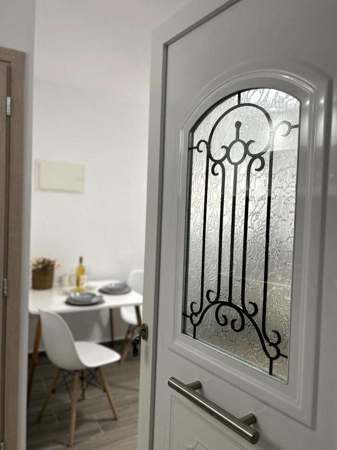 Dk Square Apartment Ándros Екстериор снимка